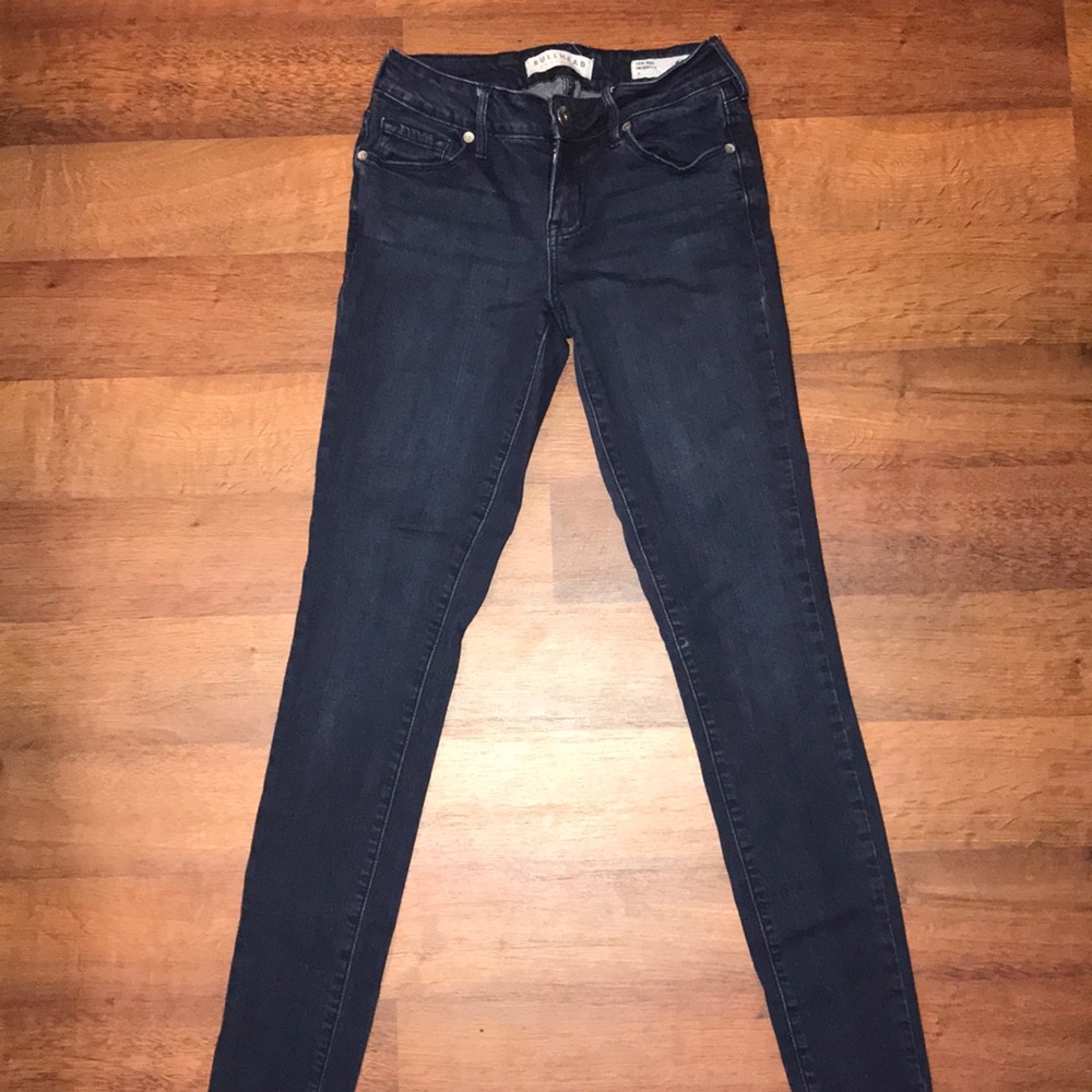Dark wash skinny jeans size 1